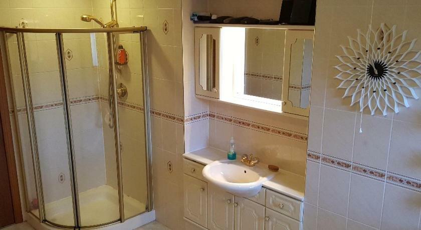 One Strathview B&B フォーファー エクステリア 写真