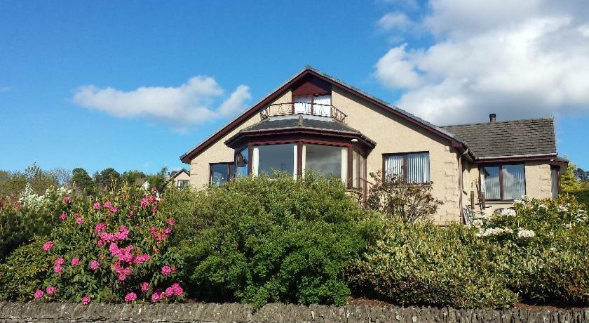 One Strathview B&B フォーファー エクステリア 写真